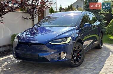 Позашляховик / Кросовер Tesla Model X 2016 в 