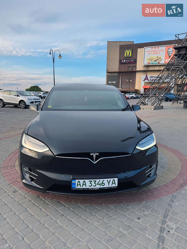 Tesla Model X 2017