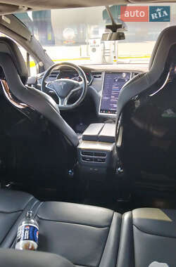 Внедорожник / Кроссовер Tesla Model X 2017 в 