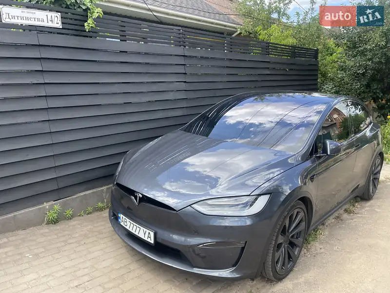 Tesla Model X