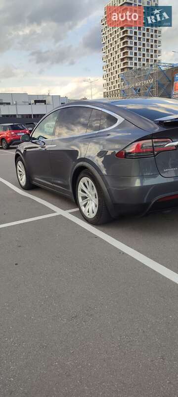 Внедорожник / Кроссовер Tesla Model X 2017 в Киеве