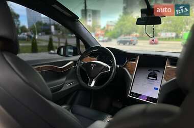 Позашляховик / Кросовер Tesla Model X 2017 в 