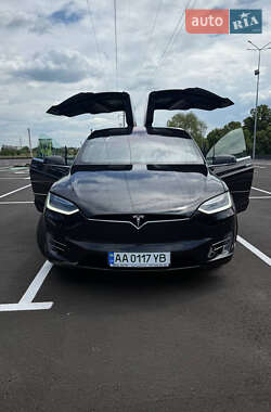 Внедорожник / Кроссовер Tesla Model X 2016 в Чернигове