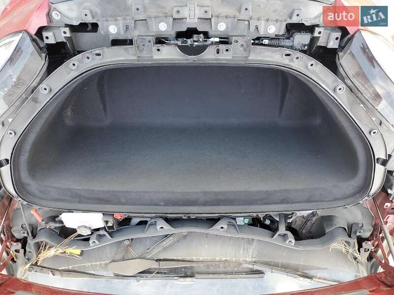 Внедорожник / Кроссовер Tesla Model X 2023 в Киеве