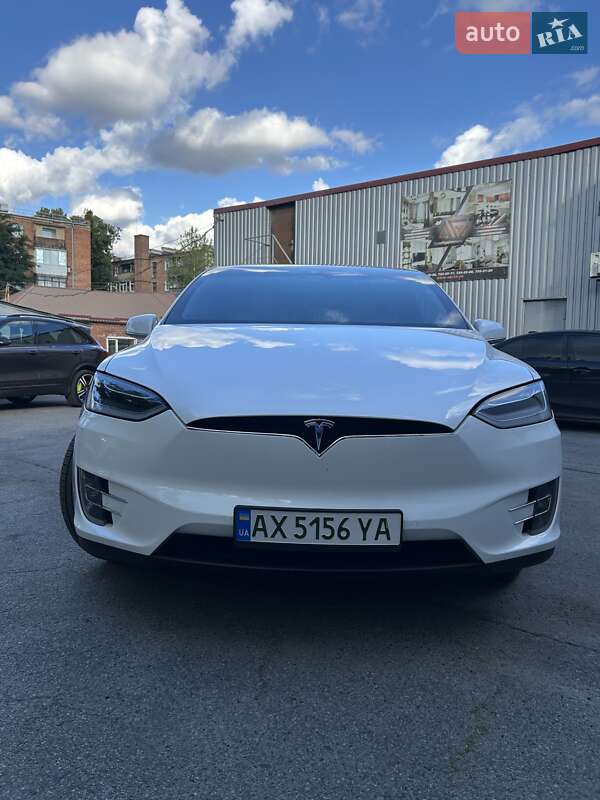 Внедорожник / Кроссовер Tesla Model X 2020 в Харькове