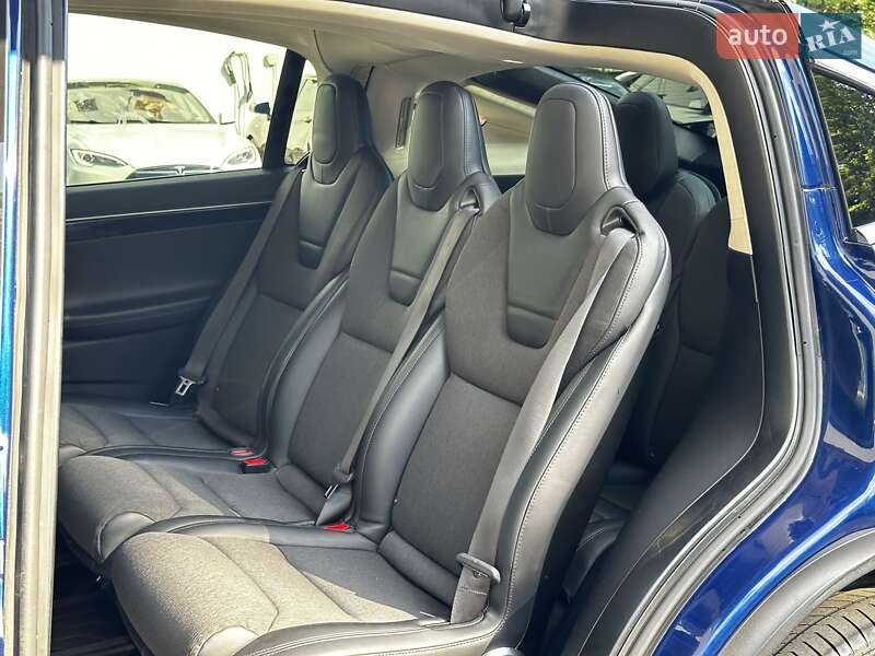 Внедорожник / Кроссовер Tesla Model X 2017 в Киеве