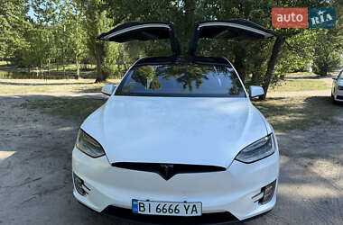 Позашляховик / Кросовер Tesla Model X 2019 в Кременчуці