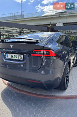 Позашляховик / Кросовер Tesla Model X 2017 в 