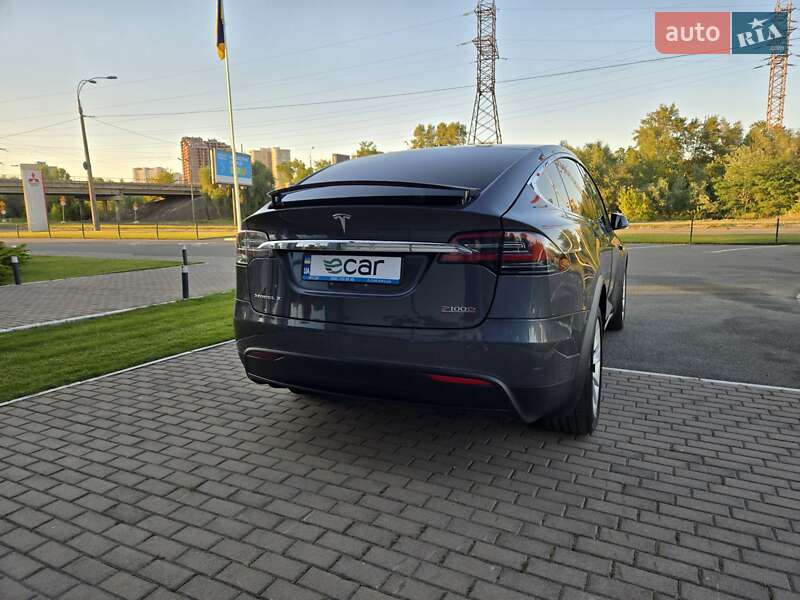 Позашляховик / Кросовер Tesla Model X 2018 в Києві фото 12 Позашляховик / Кросовер Tesla Model X 2018 в Києві