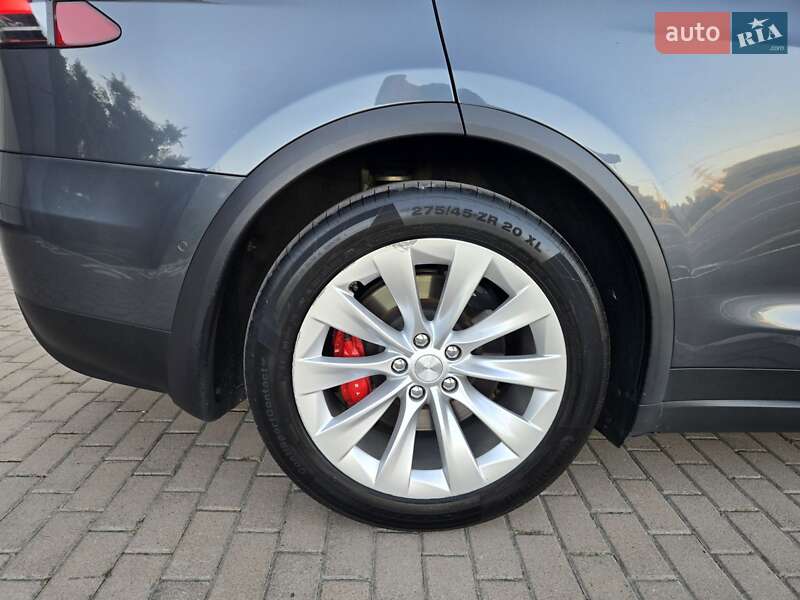 Позашляховик / Кросовер Tesla Model X 2018 в Києві фото 26 Позашляховик / Кросовер Tesla Model X 2018 в Києві