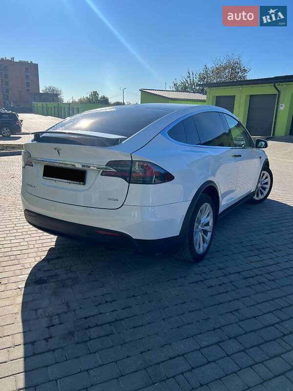 Внедорожник / Кроссовер Tesla Model X 2016 в Львове