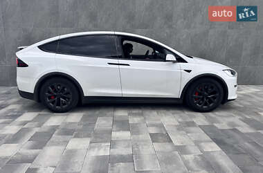 Позашляховик / Кросовер Tesla Model X 2023 в 