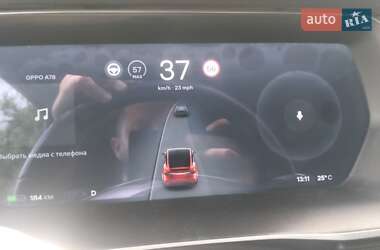 Позашляховик / Кросовер Tesla Model X 2016 в 