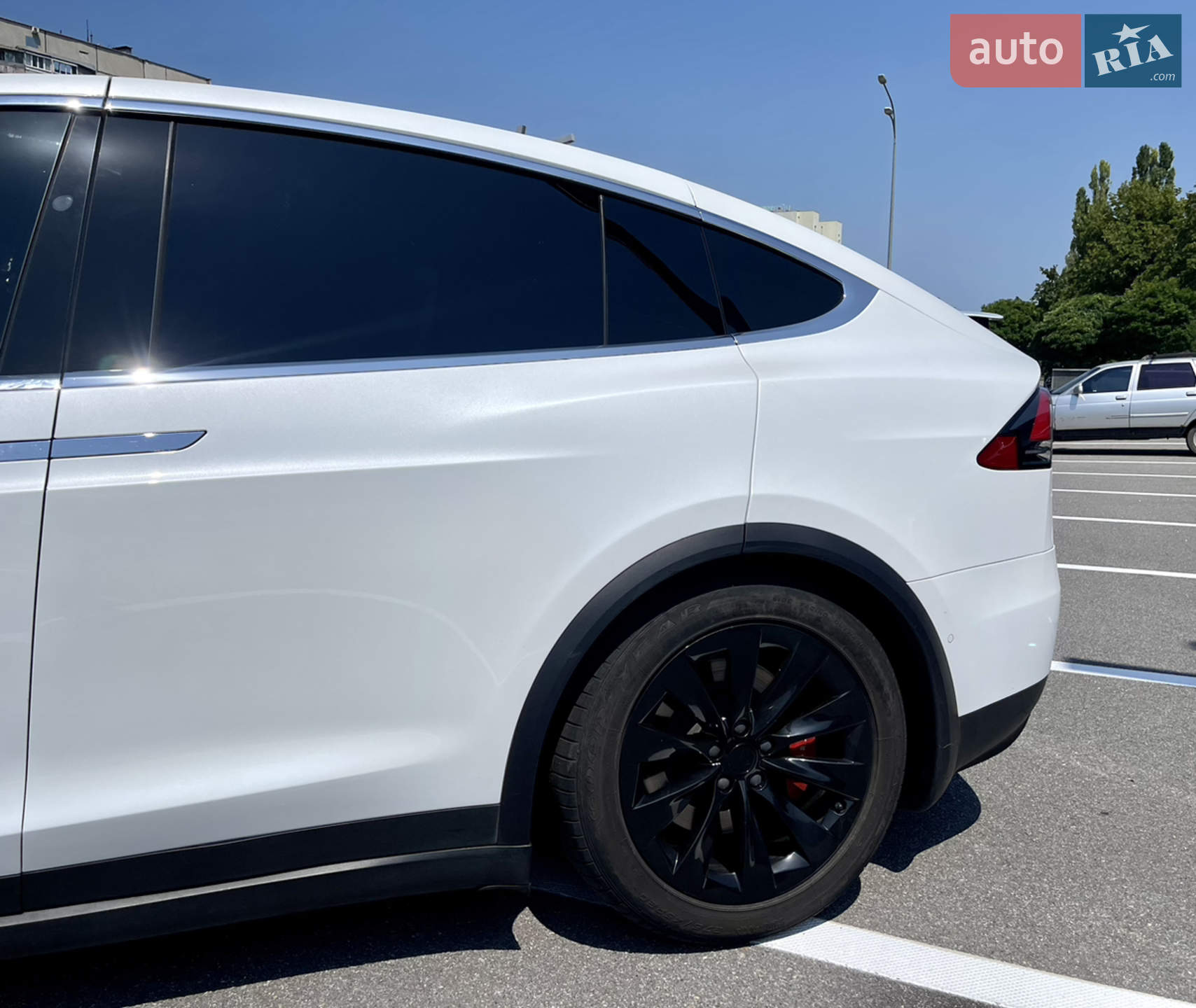 2018 Tesla Model X - мініатюра 14