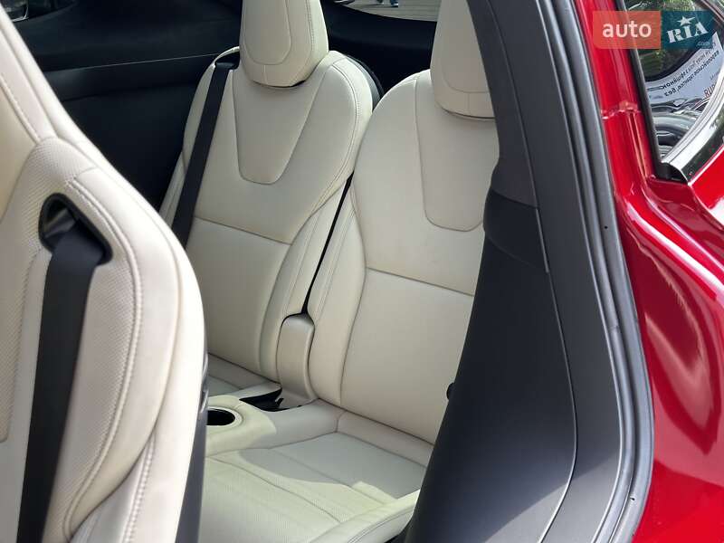 Позашляховик / Кросовер Tesla Model X 2023 в Києві
