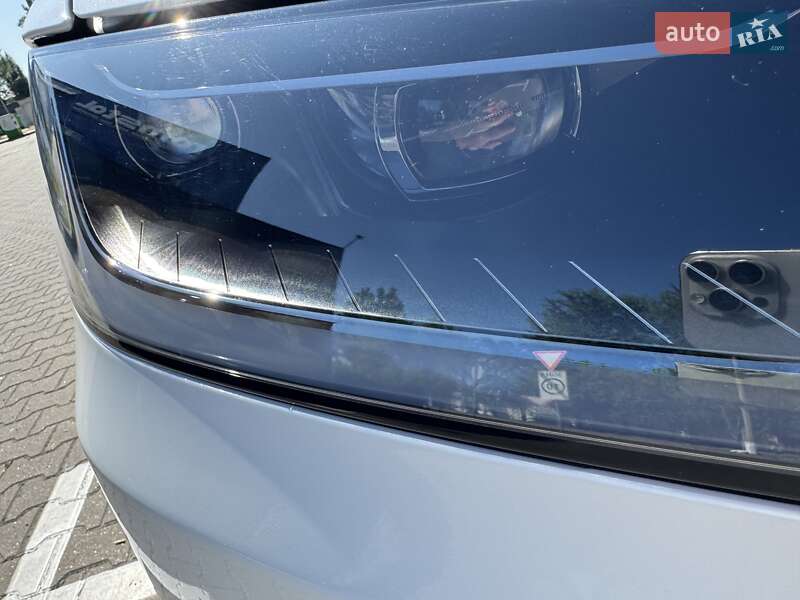Внедорожник / Кроссовер Tesla Model X 2024 в Киеве