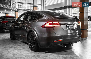 Внедорожник / Кроссовер Tesla Model X 2020 в 