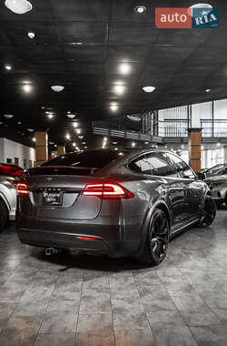 Внедорожник / Кроссовер Tesla Model X 2020 в 