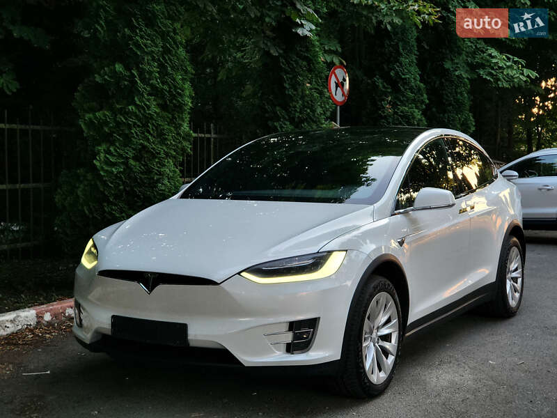 Внедорожник / Кроссовер Tesla Model X 2018 в Киеве фото 3 Внедорожник / Кроссовер Tesla Model X 2018 в Киеве