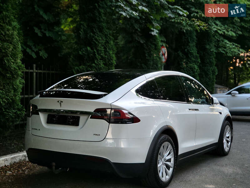 Внедорожник / Кроссовер Tesla Model X 2018 в Киеве фото 13 Внедорожник / Кроссовер Tesla Model X 2018 в Киеве