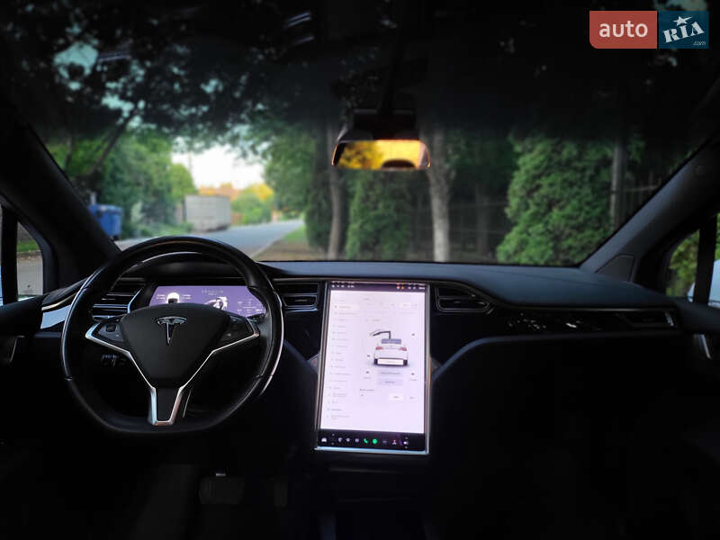 Внедорожник / Кроссовер Tesla Model X 2018 в Киеве фото 23 Внедорожник / Кроссовер Tesla Model X 2018 в Киеве