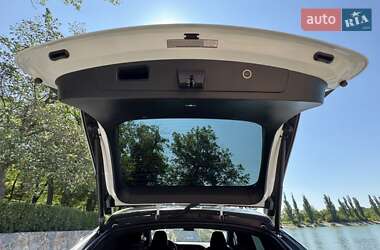 Внедорожник / Кроссовер Tesla Model X 2019 в 
