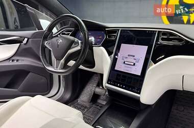 Внедорожник / Кроссовер Tesla Model X 2017 в 