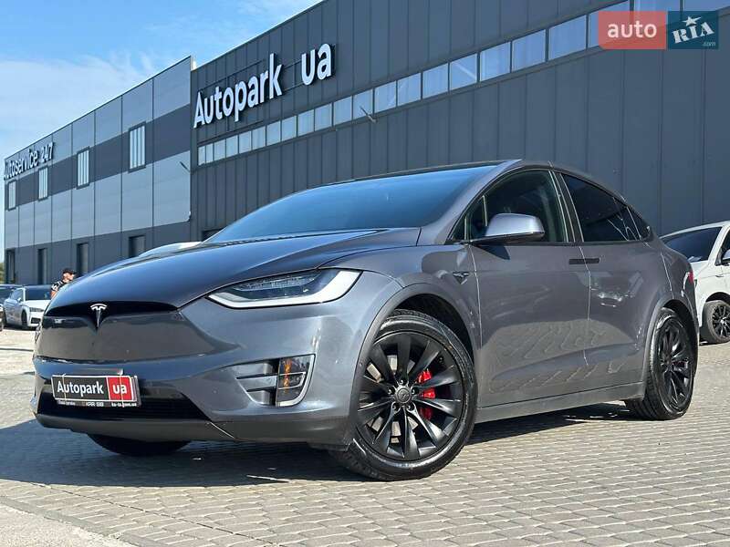 Позашляховик / Кросовер Tesla Model X 2020 в Львові