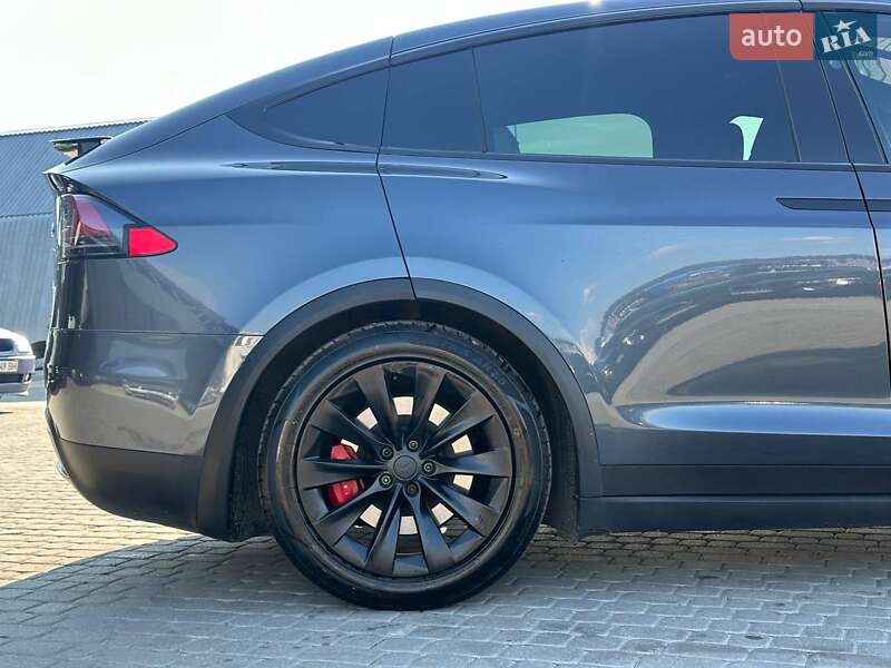 Позашляховик / Кросовер Tesla Model X 2020 в Львові