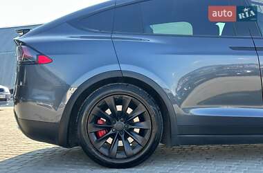 Позашляховик / Кросовер Tesla Model X 2020 в 