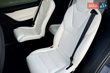 Внедорожник / Кроссовер Tesla Model X 2020 в 