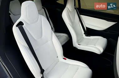 Внедорожник / Кроссовер Tesla Model X 2020 в 