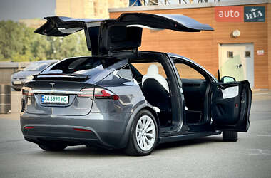 Внедорожник / Кроссовер Tesla Model X 2020 в 