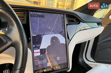 Внедорожник / Кроссовер Tesla Model X 2020 в 