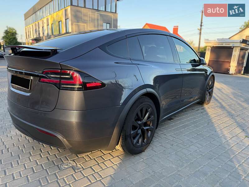 Позашляховик / Кросовер Tesla Model X 2023 в Вінниці