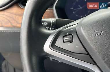 Внедорожник / Кроссовер Tesla Model X 2019 в 