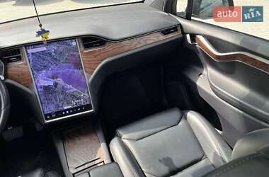 Внедорожник / Кроссовер Tesla Model X 2019 в 