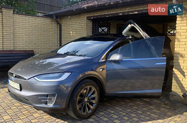 Внедорожник / Кроссовер Tesla Model X 2016 в 