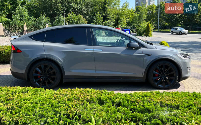 Позашляховик / Кросовер Tesla Model X 2018 в Львові