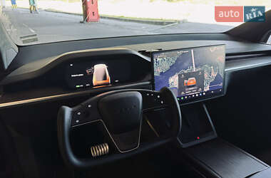 Внедорожник / Кроссовер Tesla Model X 2024 в 