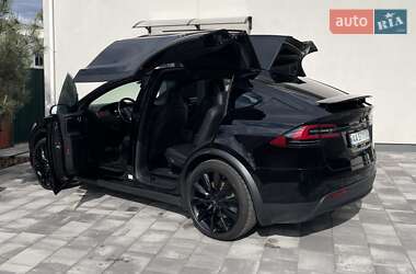 Позашляховик / Кросовер Tesla Model X 2020 в 