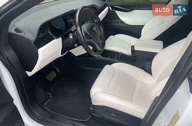 Внедорожник / Кроссовер Tesla Model X 2018 в 