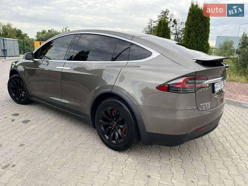 Внедорожник / Кроссовер Tesla Model X 2016 в Киеве фото 10 Внедорожник / Кроссовер Tesla Model X 2016 в Киеве