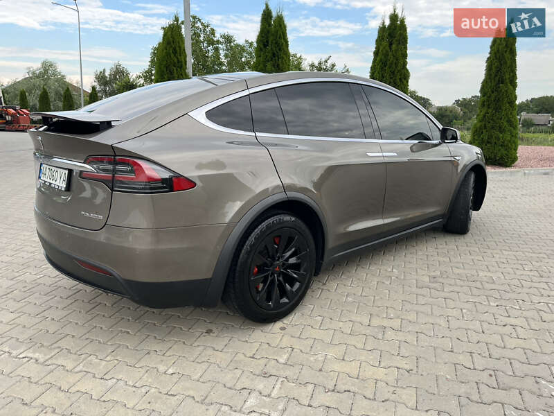 Внедорожник / Кроссовер Tesla Model X 2016 в Киеве фото 15 Внедорожник / Кроссовер Tesla Model X 2016 в Киеве