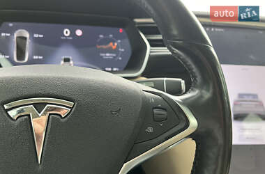 Внедорожник / Кроссовер Tesla Model X 2016 в 