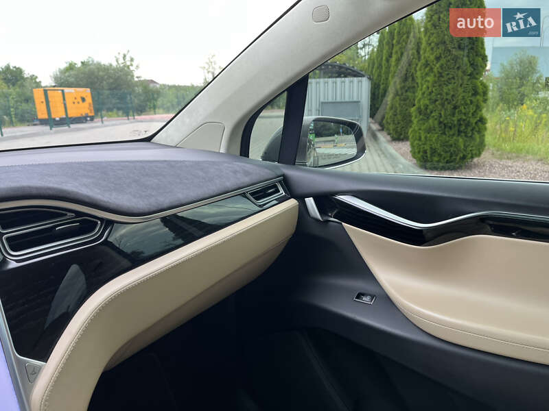 Внедорожник / Кроссовер Tesla Model X 2016 в Киеве фото 34 Внедорожник / Кроссовер Tesla Model X 2016 в Киеве