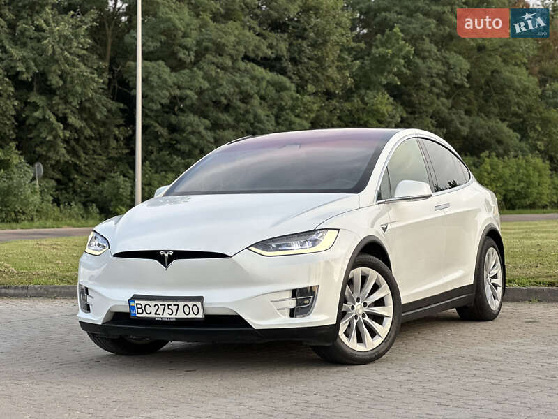 Внедорожник / Кроссовер Tesla Model X 2018 в Радивилове