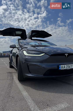 Позашляховик / Кросовер Tesla Model X 2022 в 