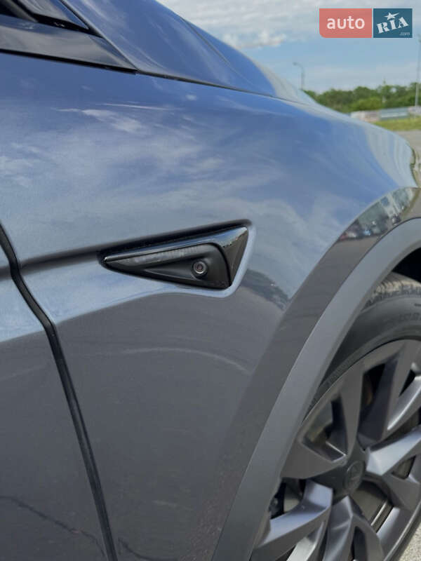 Внедорожник / Кроссовер Tesla Model X 2022 в Киеве