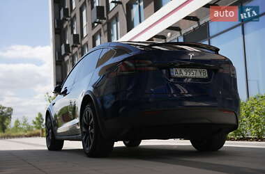 Внедорожник / Кроссовер Tesla Model X 2023 в 